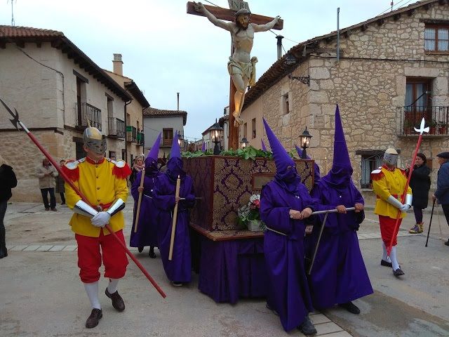 COORDINADORA DE SEMANA SANTA